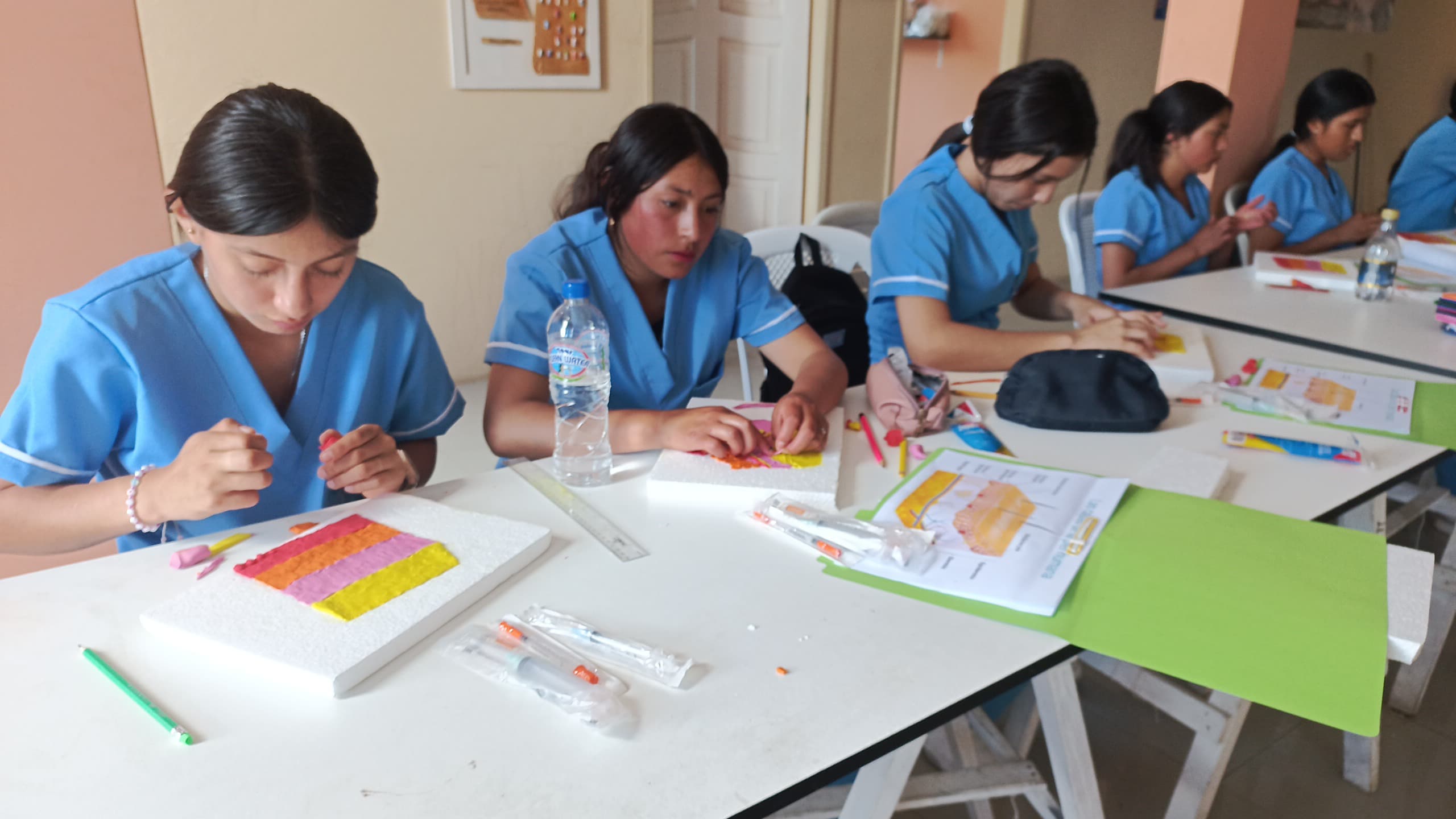 Corporación Educativa Americano